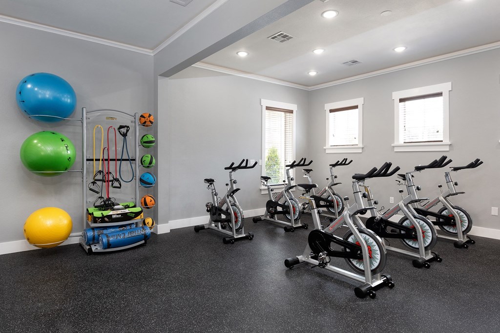 The Retreat at Cinco Ranch spin bike