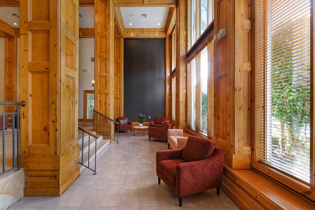 The Vineyards clubhouse lounge seating