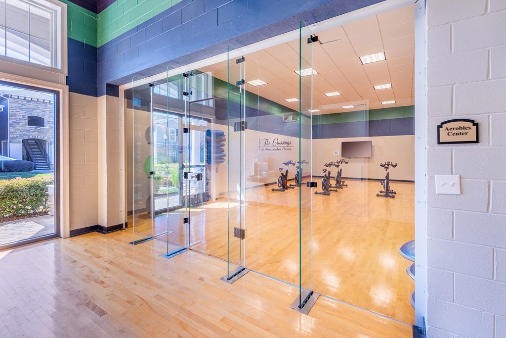 Yoga / spin room - The Crossings at Alexander Place