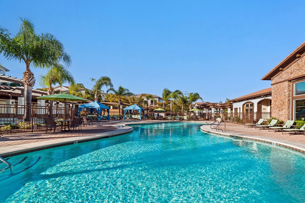 Foothills at Old Town Apartments resort-style pool and surrounding sundeck