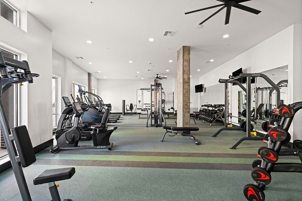 Fully-equipped fitness center - La Via Apartments