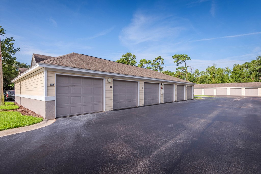 Colony at Deerwood - Detached garages