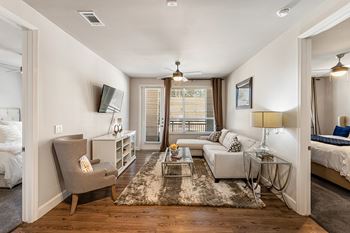 Wood-style flooring - Everlee
