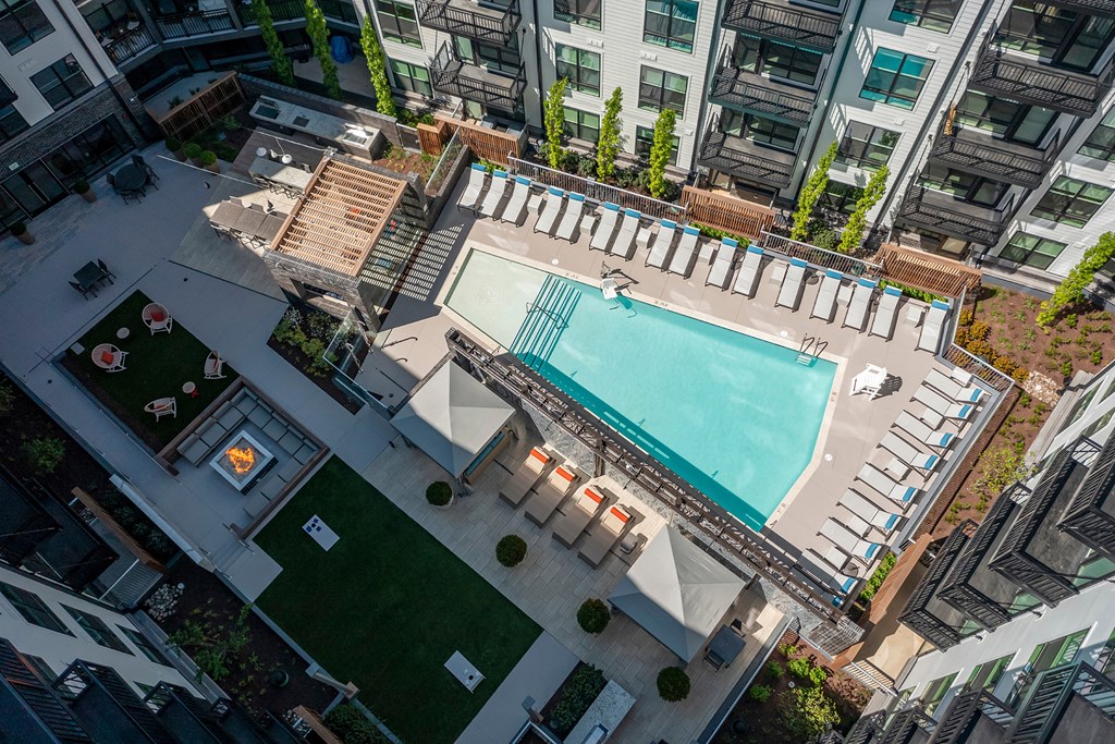 Resort-style swimming pool - Rockwell at Crown