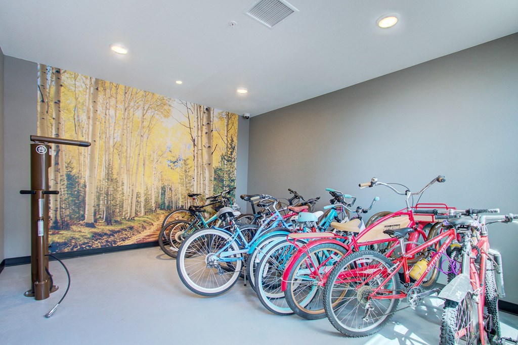 Rise at 2534 bike storage