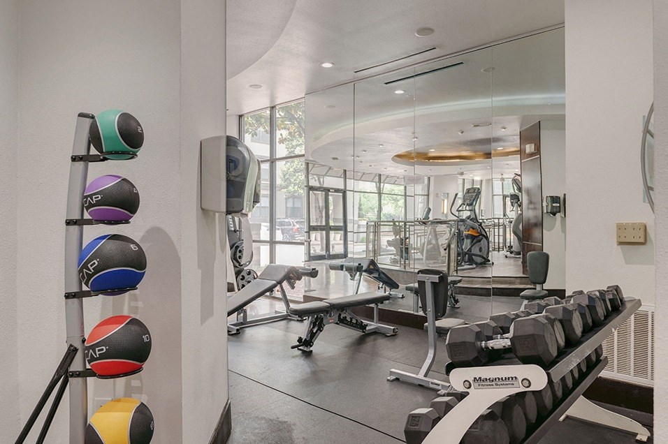 3000 Sage - 24-hour fitness club  free weights