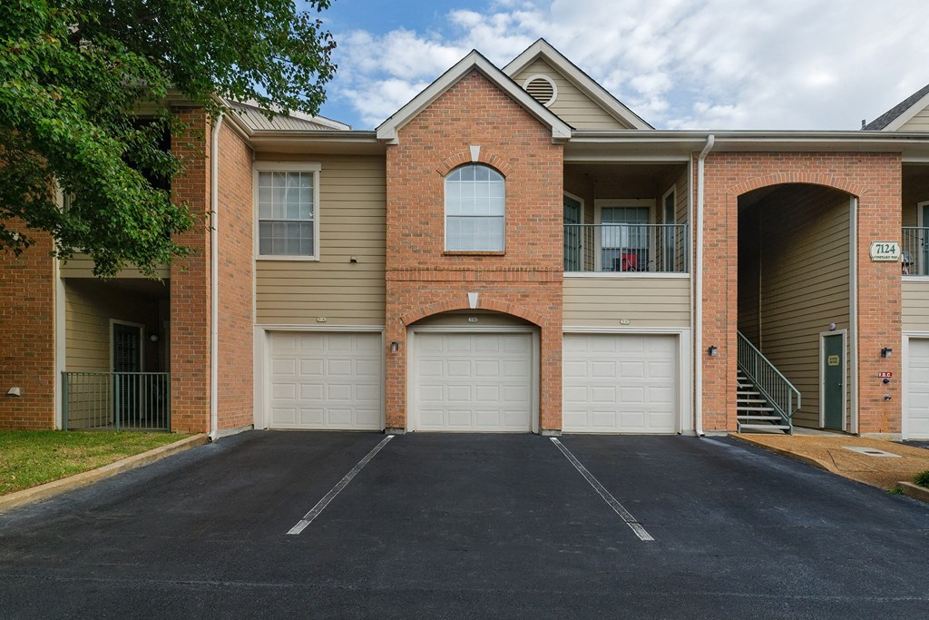 The Vineyards attached garages