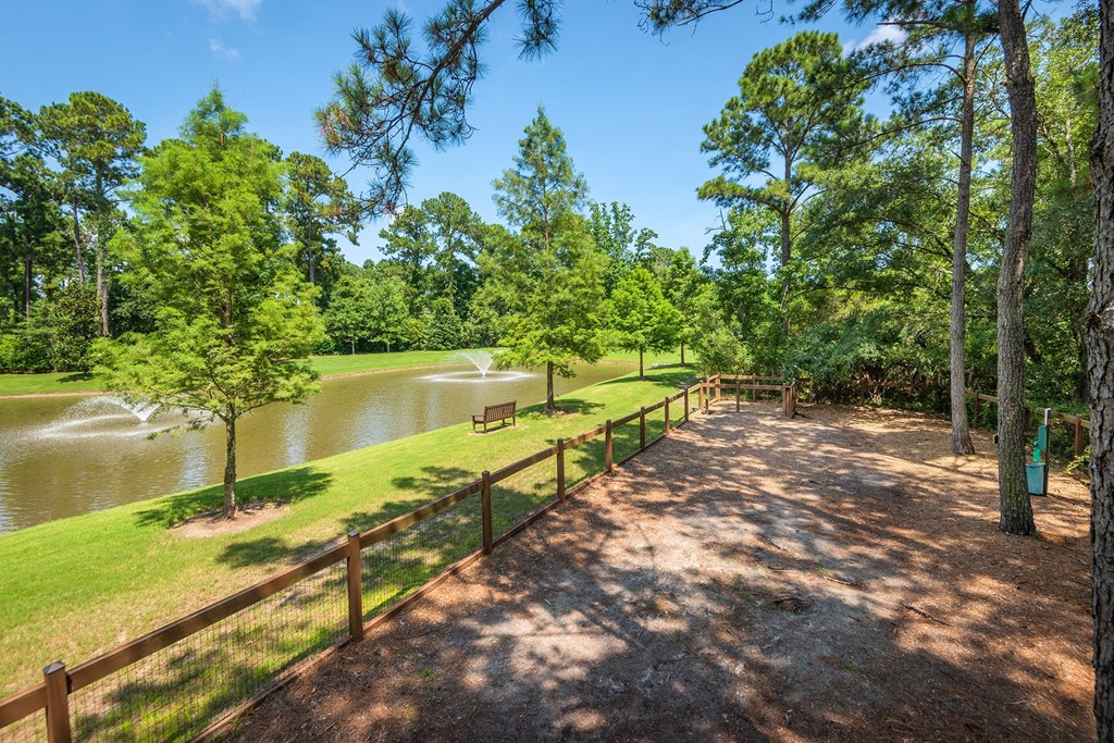 Windward Long Point Apartments - Pet park off of waterway