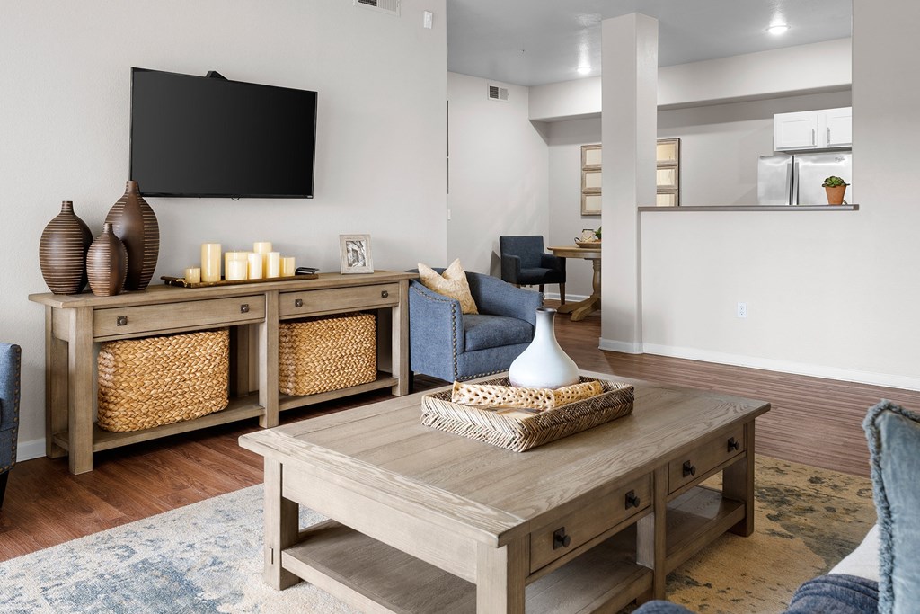 Open concept floor plans - Arrowhead Landing Apartments