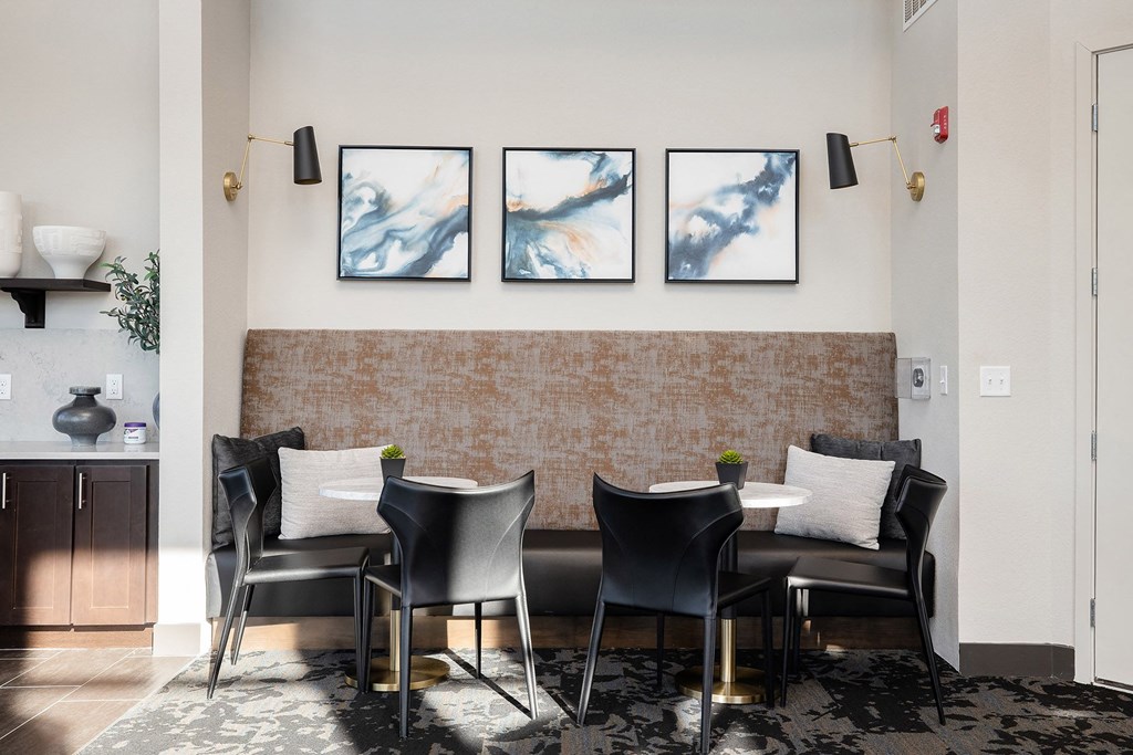 Element 25 social gallery