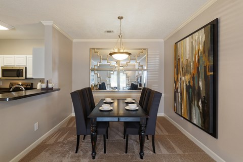 Island Park and Harbor Town Square Apartments - Interior dining area