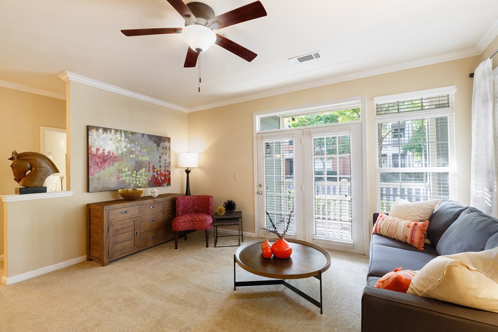 Belle Harbour Apartments ceiling fans