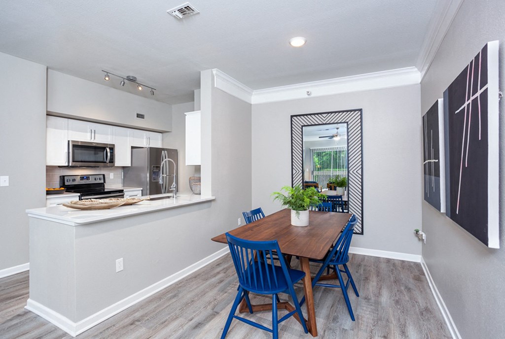 Lexington Farms dining nook