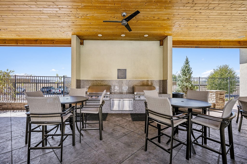 Poolside pavilion - Rise at 2534