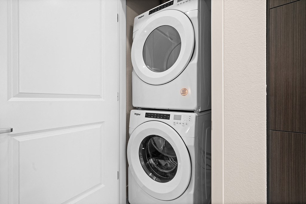 Washer/Dryer in every unit - La Via Apartments