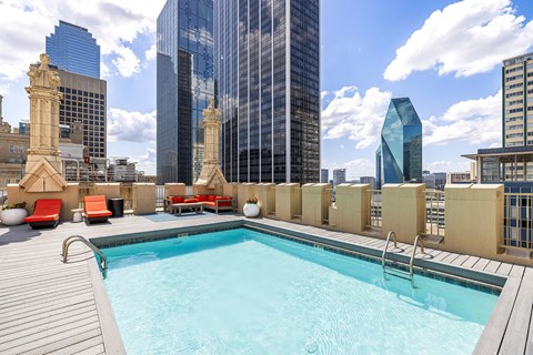Resort-style rooftop pool and spa