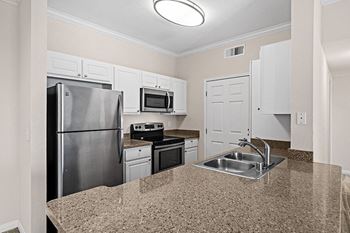 Mountain Shadows Apartments - Stainless steel appliances