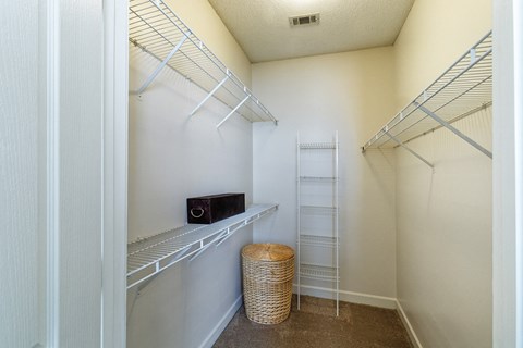 Island Park and Harbor Town Square Apartments - Walk-in closets