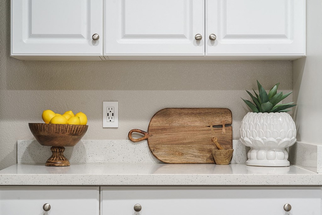 The Cascades Apartments kitchen countertops