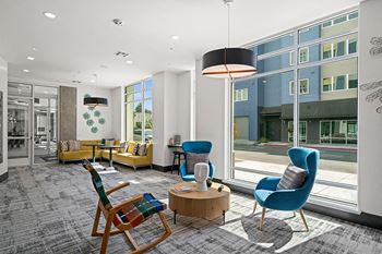 La Via leasing lobby