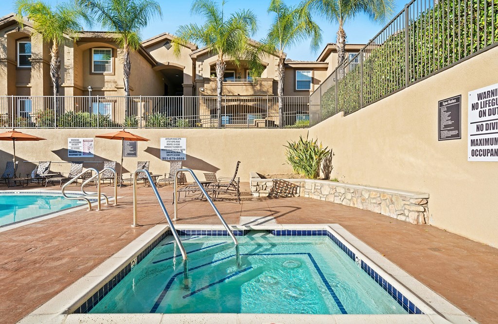 Antelope Ridge Apartments heated spa