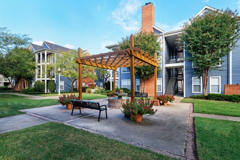 Island Park and Harbor Town Square Apartments -  Pergola with water fountain