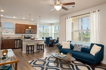 The Haven at Shoal Creek - Spacious open floor plans - Photo Gallery 23