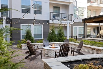 Element 25 outdoor fire pit area - Photo Gallery 24