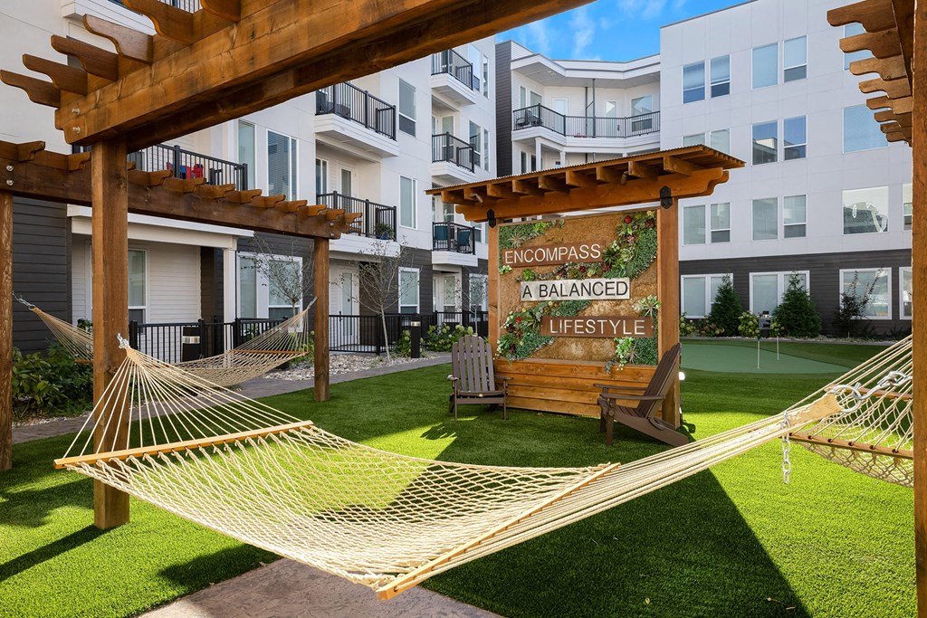 Element 25 hammock garden