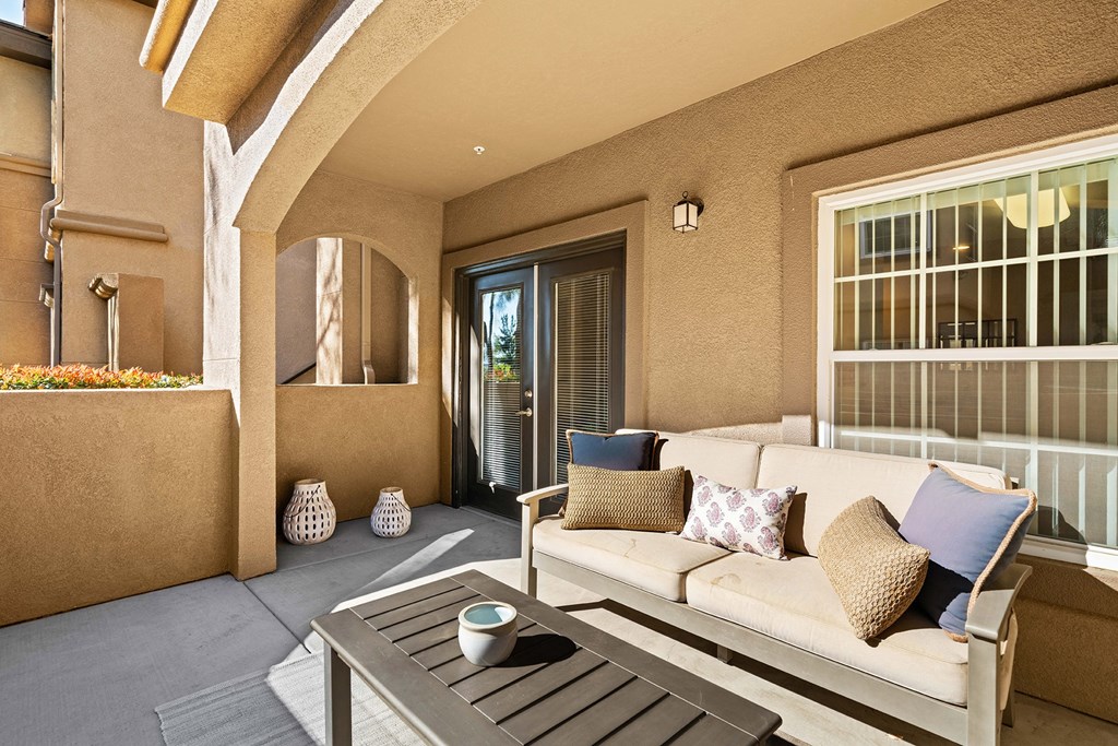 Antelope Ridge Apartments balcony