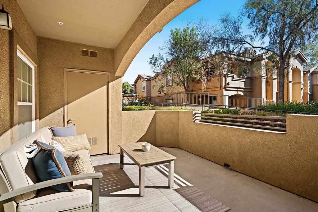 Antelope Ridge Apartments patio