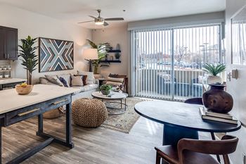 Nine-foot and vaulted ceilings - ABQ Uptown Apartments