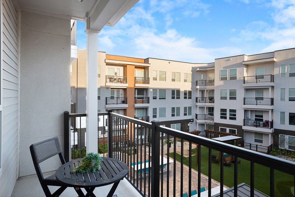 Element 25 patios and balconies