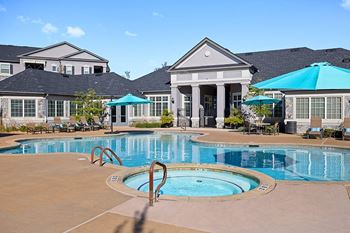 Corbin Greens Apartments pool
