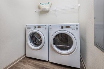 Centre Pointe Apartments washer and dryer