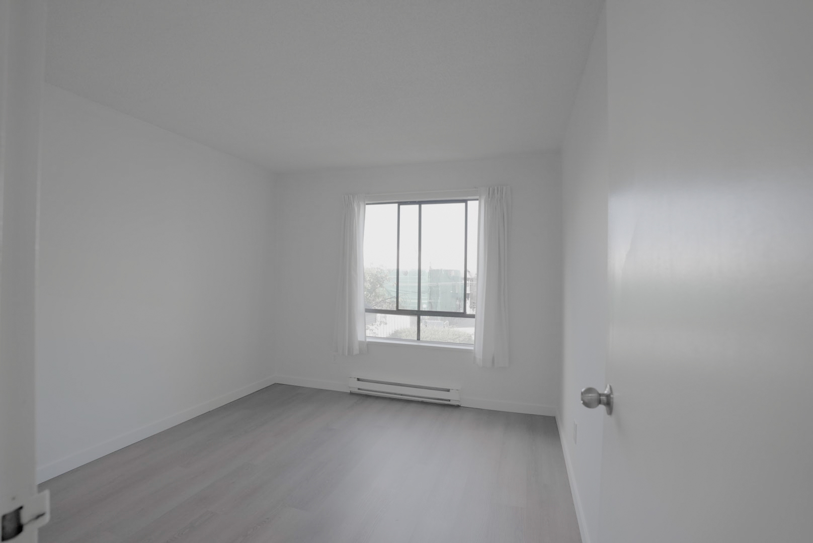 2 bedroom apartment - Fraser West, New Westminster - unit 112 4