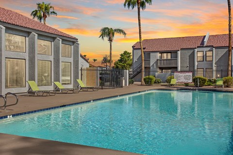 Resort Style Swimming Pool at Bell Cove Apartments, Phoenix, AZ