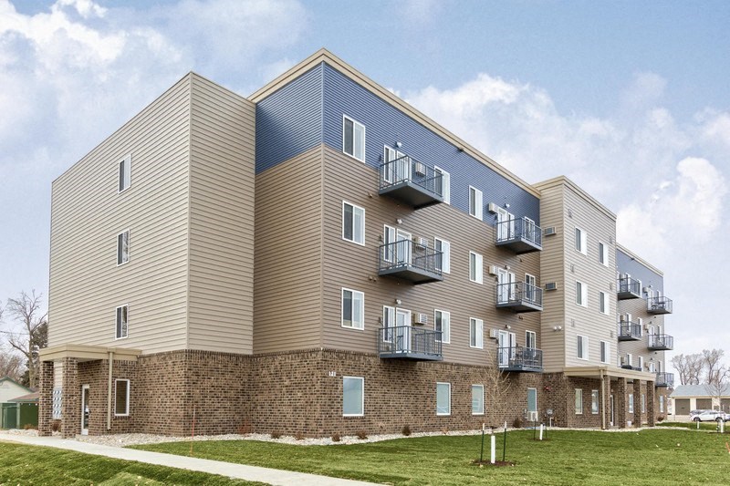 Exterior of Harper Heights Senior Living