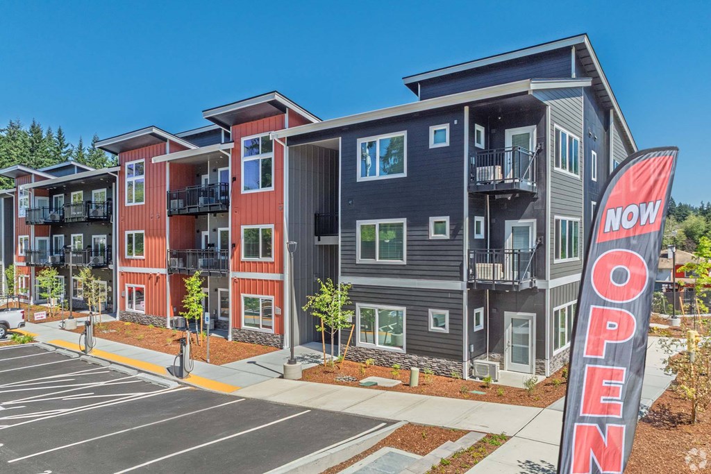 Building Exterior View at Plisko Place, Port Orchard, WA