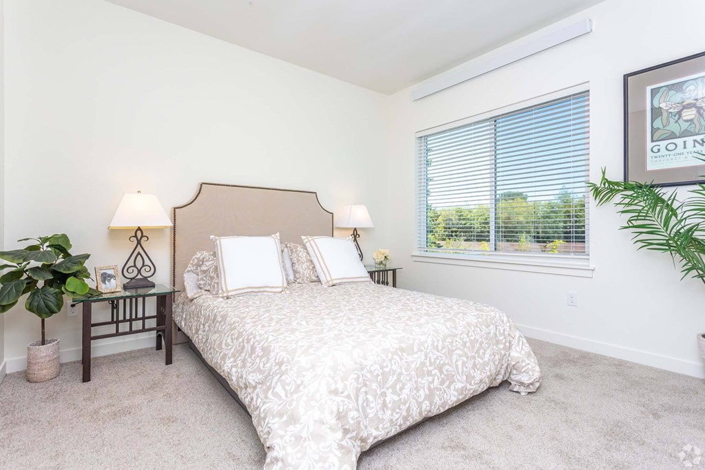 White Bedroom at Plisko Place, Port Orchard, 98366