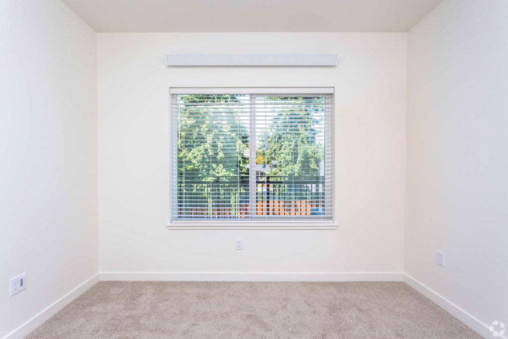 Carpeted Bedroom at Plisko Place, Port Orchard, 98366