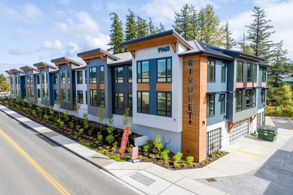 the building in which the resort is located at Rivulet, Washington, 98383