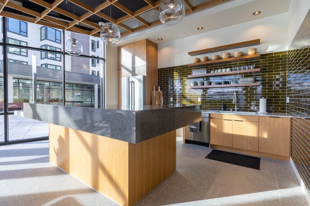 Community Amenities at Marina Square, Washington