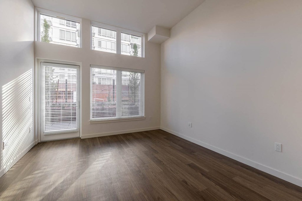 Vacant Bedroom Space at Marina Square, Bremerton