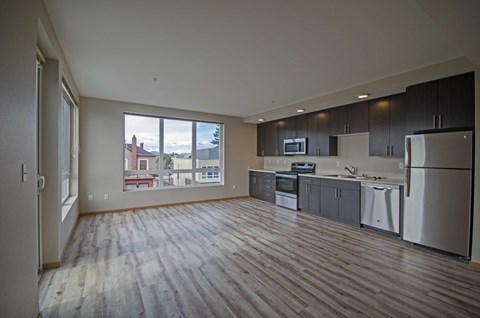 Chef-Inspired Kitchens at Spyglass Hill Apartments, Bremerton, WA