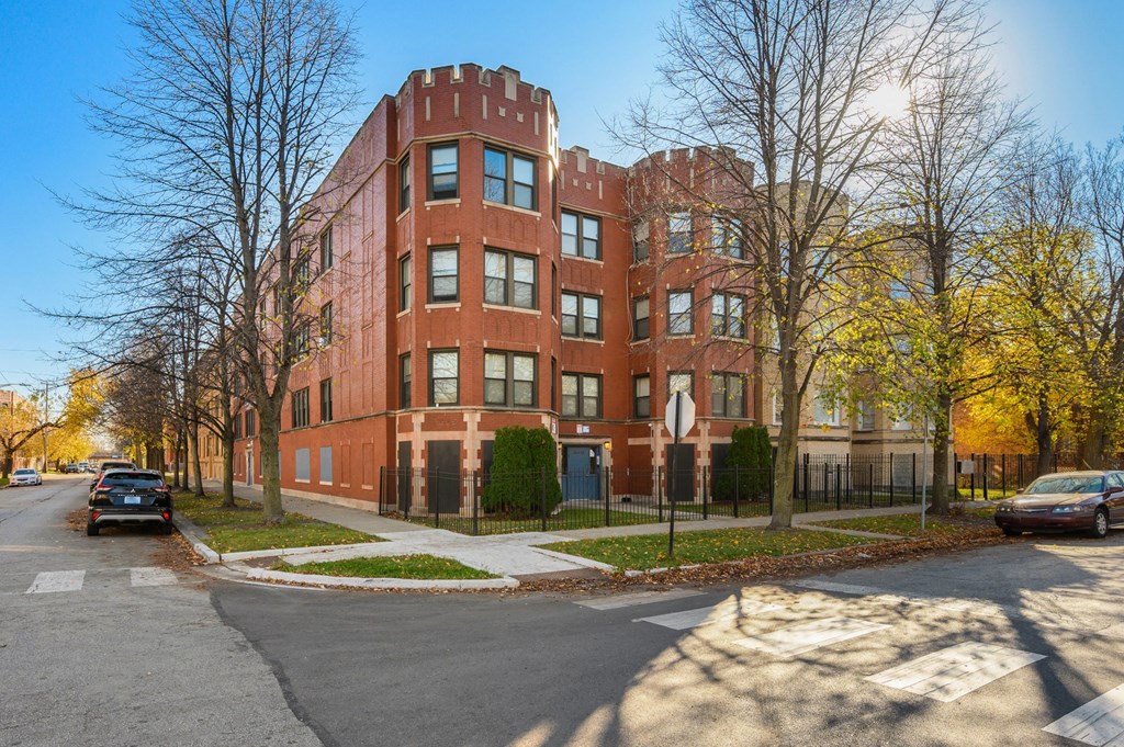 the building in which the apartment is located