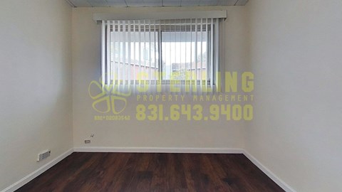 1605 Broadway Ave 4 Beds House for Rent - Photo Gallery 9