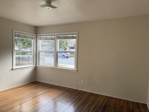 241 Lerwick Drive 2 Beds Apartment for Rent