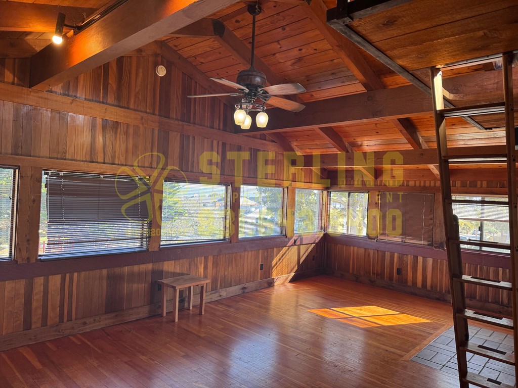 515 Archer Street Studio Duplex/Triplex for Rent - Photo Gallery 1