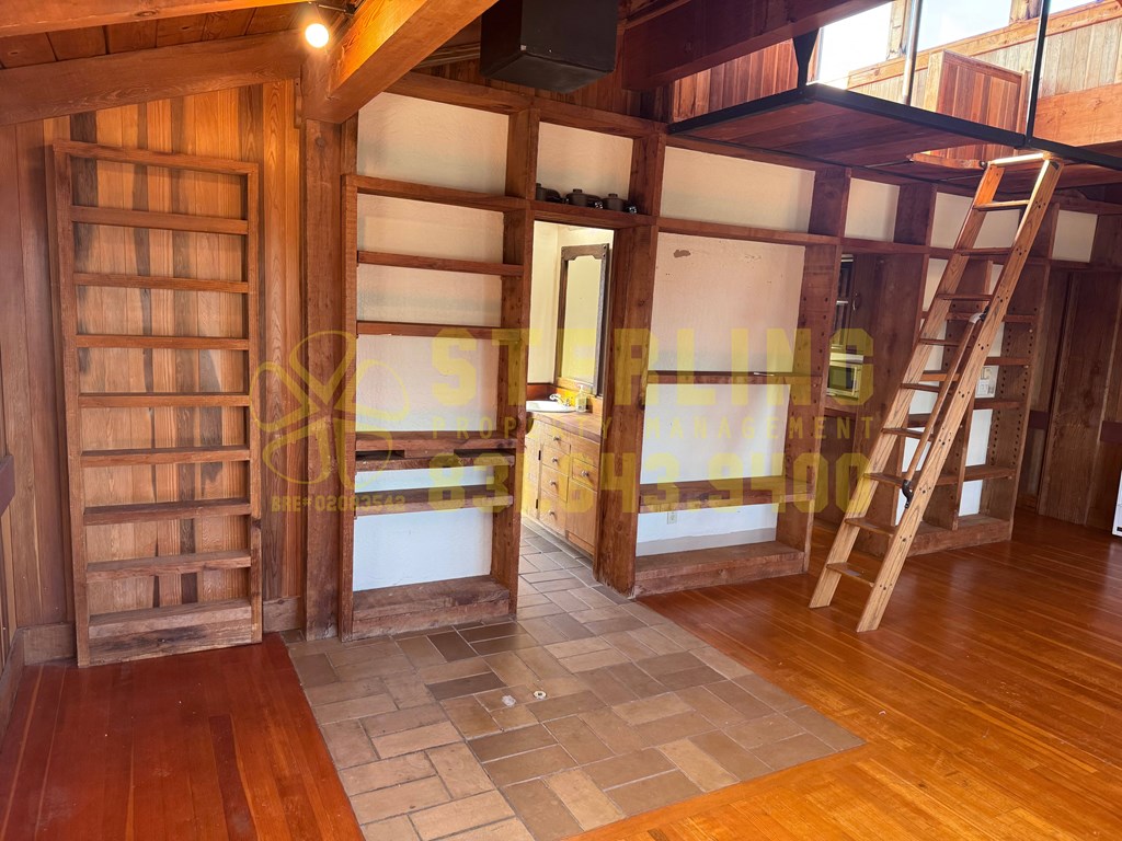 515 Archer Street Studio Duplex/Triplex for Rent - Photo Gallery 4